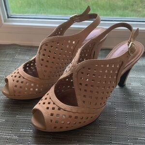Clarks Tan Perforated Slingback Heels